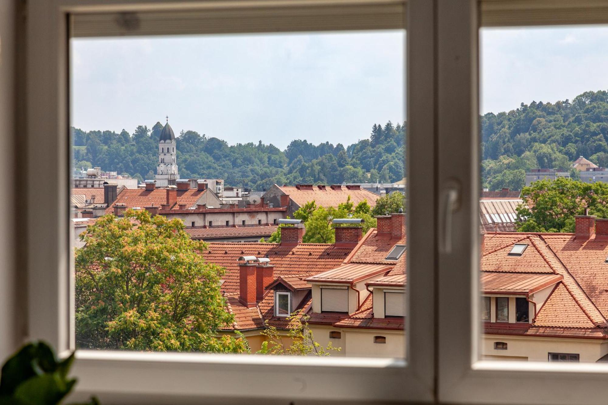 Luxe Penthouse With A Castle View Ljubljana Extérieur photo